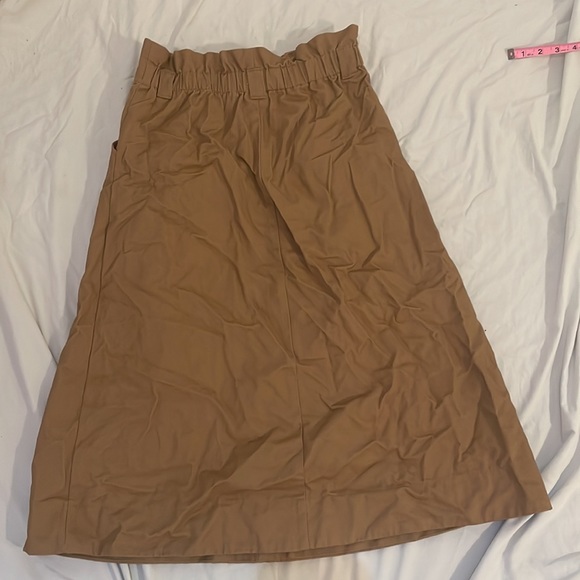 H&M BROWN TAN PAPERBAG BELTED WAIST A LINE SKIRT NWOT - Picture 3 of 4